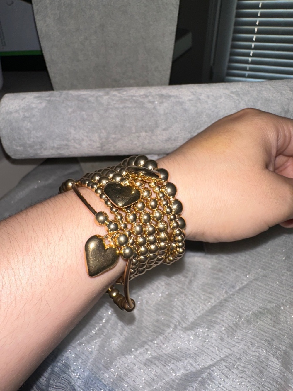 Set of 7 bracelets gold